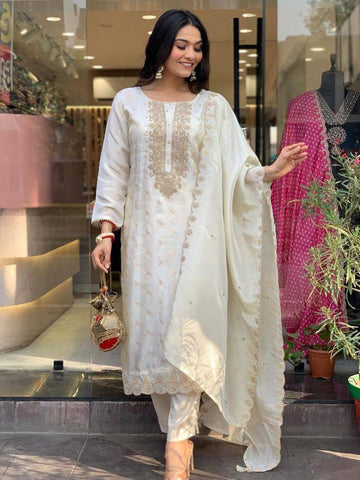 New Collection Heavy Viscose Jacquard Embroidered Kurta Set For Women