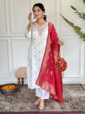 Elegant Women’s Jacquard Kurta Set with Dupatta