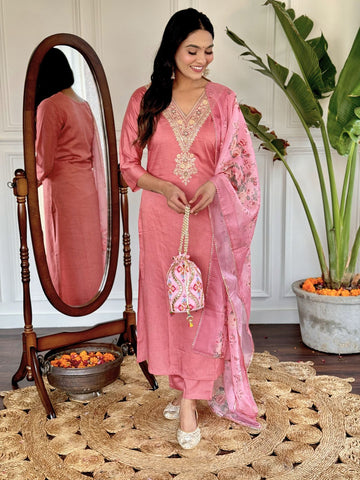 Women’s Classic Chanderi Silk Kurta Set