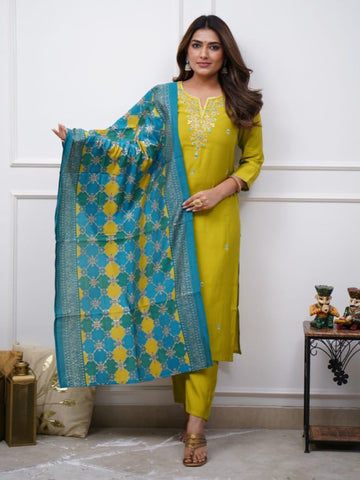 Exclusive Heavy Viscose Chanderi Embroidered Kurta Set For Women