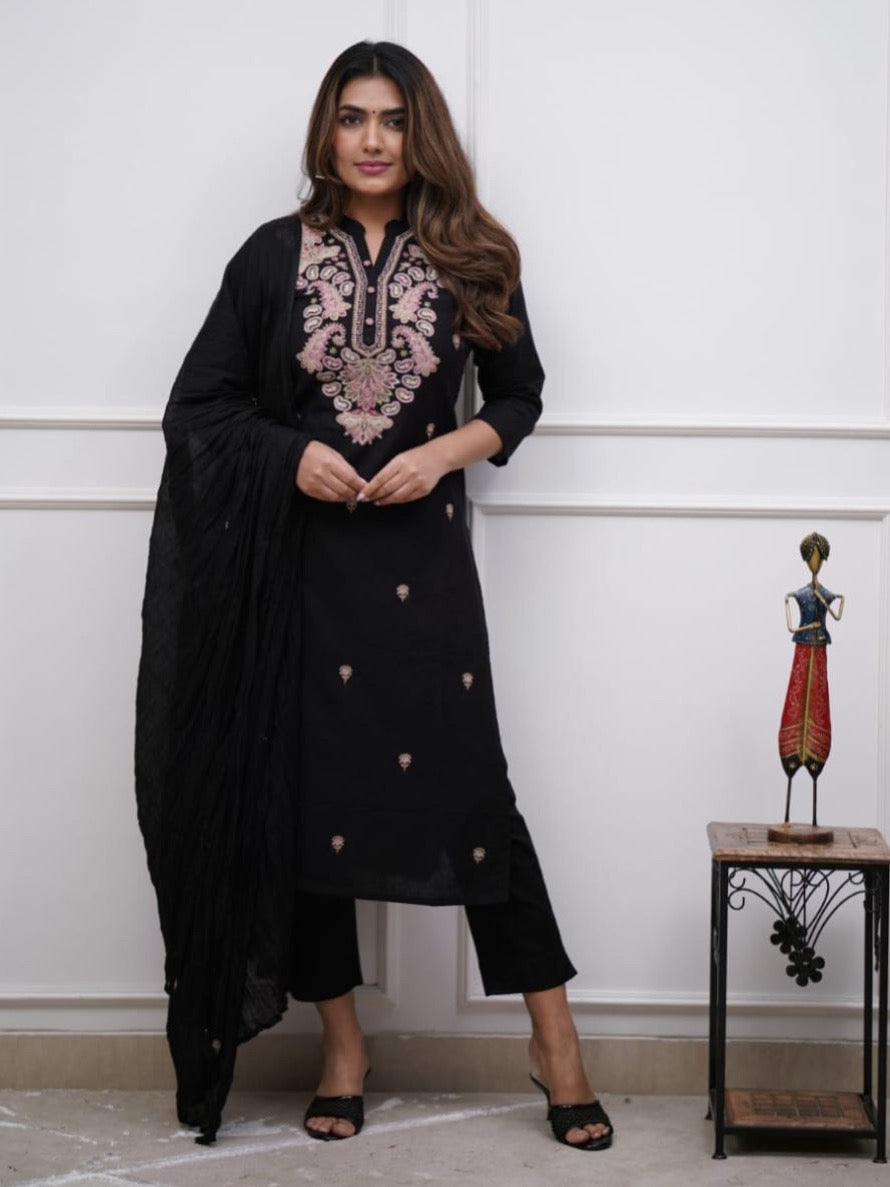 Elegant Viscose Chanderi Embroidered Kurta Set with Luxurious Chanderi Dupatta – Women's Festive & Occasion Wear