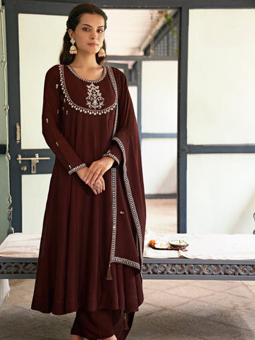 New Arrival Mehrun Color Heavy Vichitra Silk Kurta Set For Women's