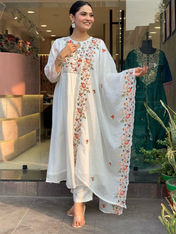 Designer Heavy Chinon Viscose Kurta Set with Matching Dupatta