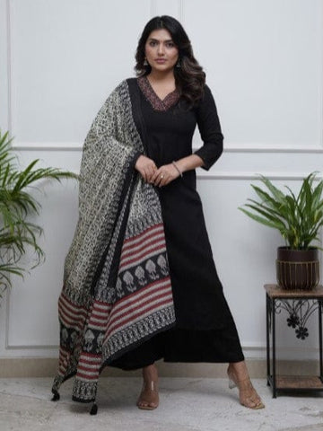 Black Parampara Embroidered Kurta Set with Chanderi Printed Dupatta