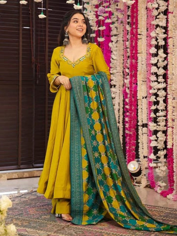 Women's PV Chanderi Embroidered Kurta Set with Printed Dupatta