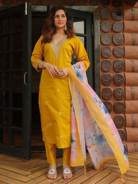 Yellow Heavy Roman Silk Kurta Set With Chanderi Silk Dupatta For Women