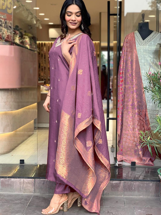Light Purple Roman Silk Embroidered Kurta Set with Jacquard Dupatta – Women's Ethnic Wear