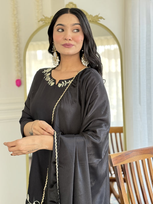 Black Embroidered Viscose Rayon Kurta Set with Chinon Dupatta