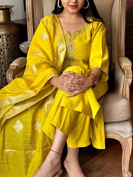 New Radiance Heavy Viscose Chanderi Kurta Set For Women